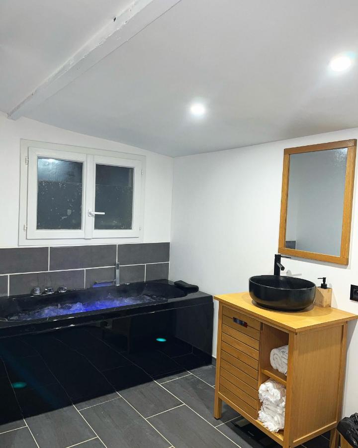 L'Oranger - Magnifique Studio Independant Sur Mougins Avec Jacuzzi Prive - Parking - Climatisation Exteriör bild
